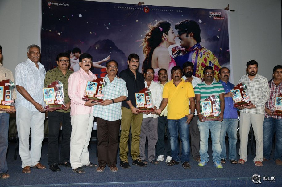 Dhee-Ante-Dhee-Movie-Platinum-Disc-Function